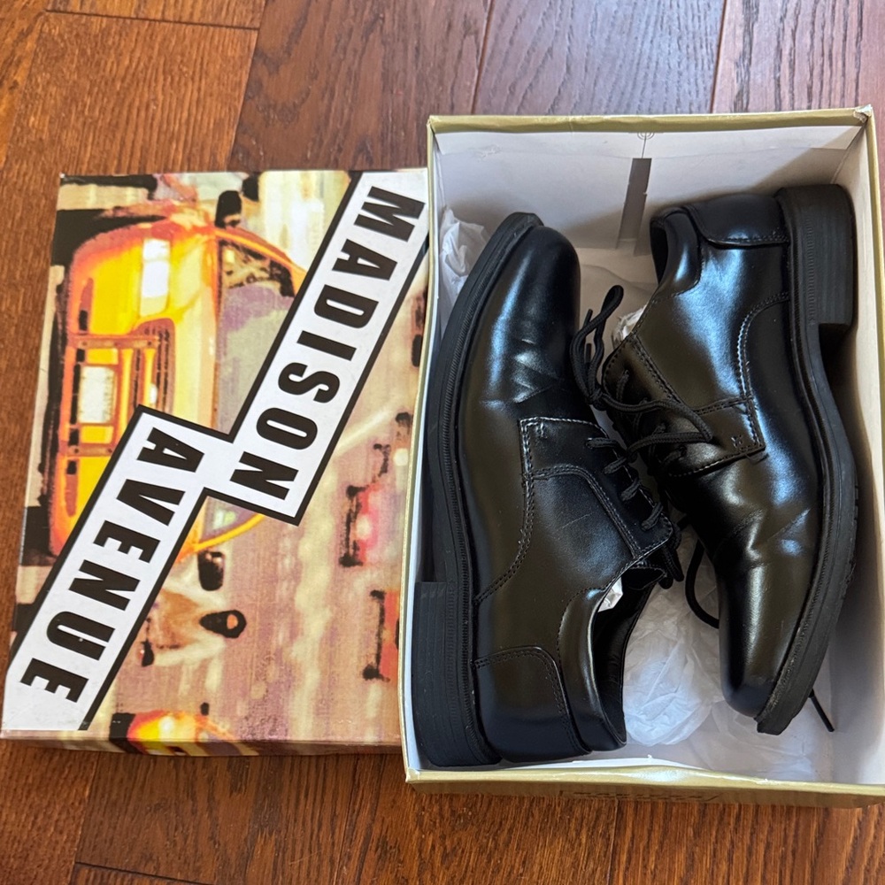 Madison Avenue boys dress Shoes